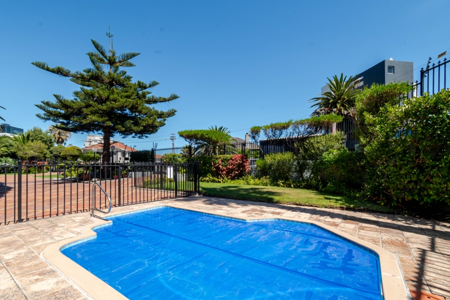 3 Bedroom Property for Sale in Bantry Bay Western Cape